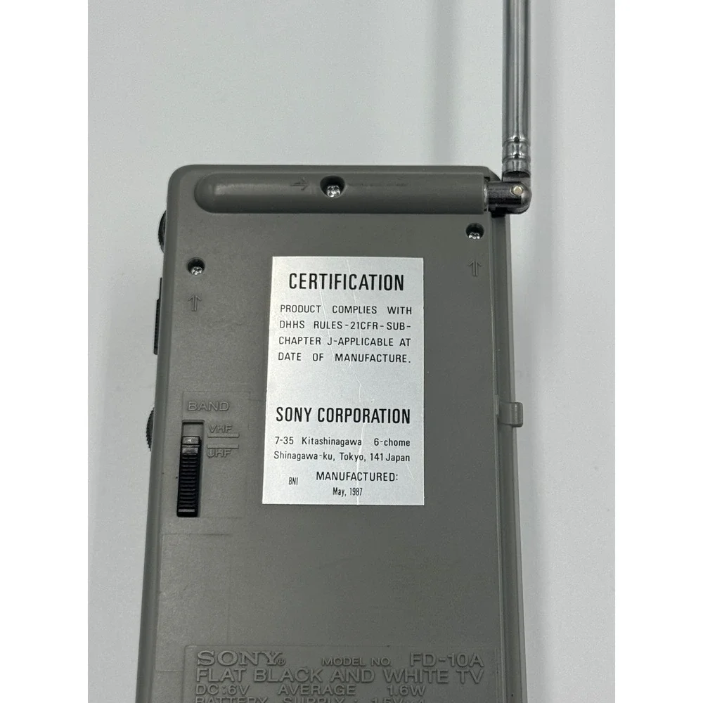 Sony Watchman FD-10A Portable Handheld B&W TV Vintage 1987 Gray untested parts 8